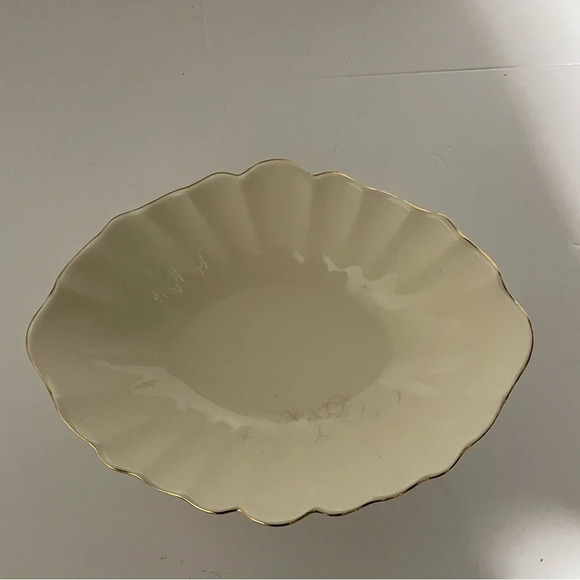 Teleflora Ceramic Decorative Bowl with Gold Colour Rim - Picture 2 of 7